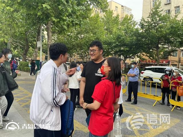直擊高考：數(shù)學(xué)考試結(jié)束 老師建議考過了就不要去想了