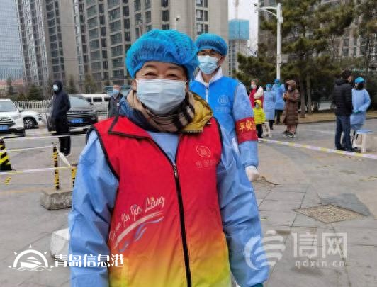 金家?guī)X街道最美樓長化身貼心“大管家” 服務“零距離”