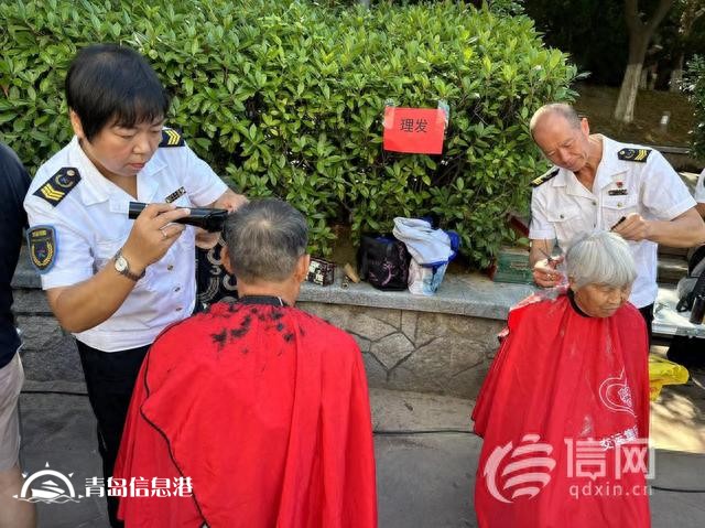 信新相映走進(jìn)魯信長(zhǎng)春社區(qū) 志愿者慢工出細(xì)活獲居民歡迎