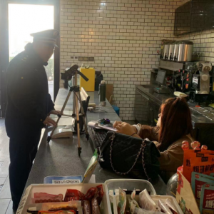 李園街道綜合行政執(zhí)法中隊：開展文旅市場規(guī)范經營和安全生產專項執(zhí)法檢查 ... ...