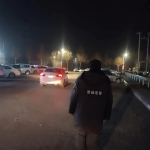 加大夜間巡查力度，維護良好鎮(zhèn)容秩序！