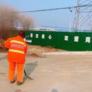 清理道路積土，營造干凈整潔的城鎮(zhèn)環(huán)境