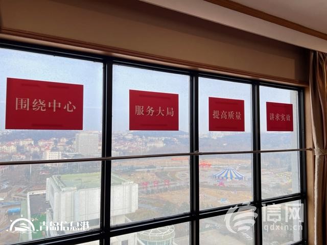 信網(wǎng)探班提案組：肩負委員重托 他們默默付出