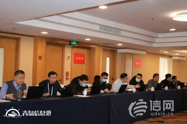 信網(wǎng)探班提案組：肩負委員重托 他們默默付出