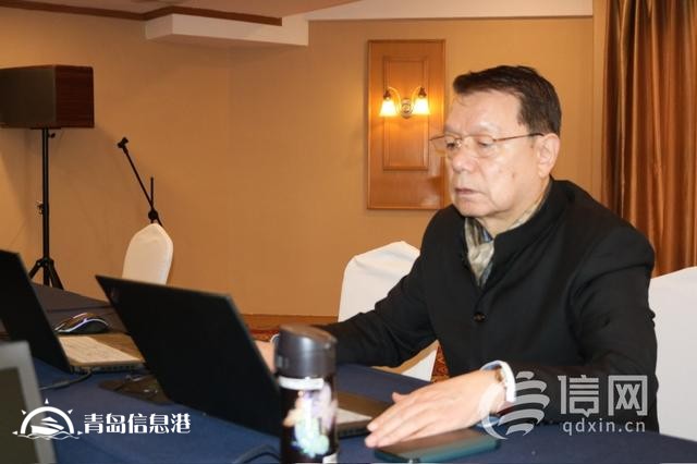 信網(wǎng)探班提案組：肩負委員重托 他們默默付出