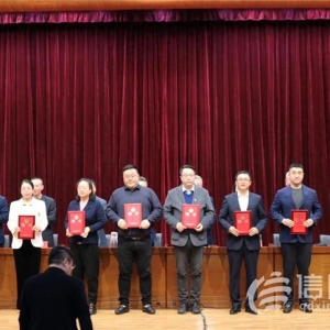 36名特邀監(jiān)督員履新 市北區(qū)行政執(zhí)法監(jiān)督工作開(kāi)新篇