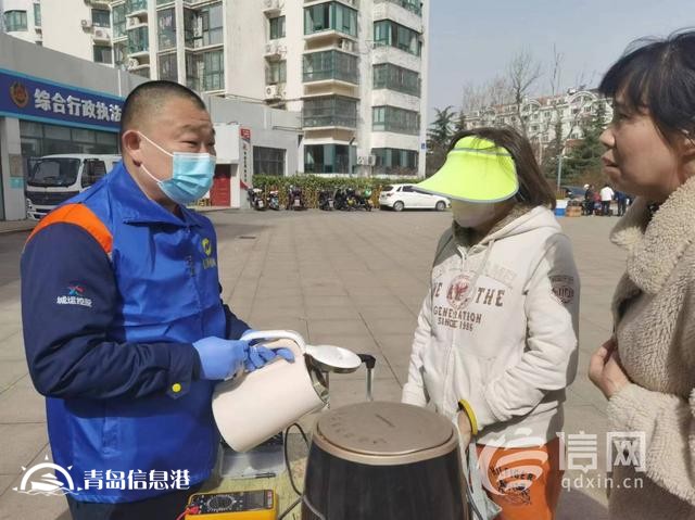 讓服務(wù)更加精準(zhǔn)化 遼源路街道開展便民服務(wù)大集