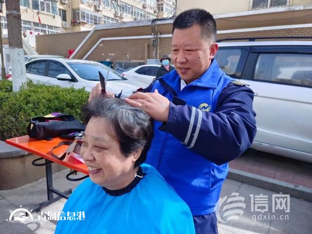 “一站式”幫居民解難題 香港中路街道開展便民服務大集