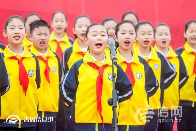 “大國(guó)重器”社會(huì)課堂 愛國(guó)主義教育航天展在青島金沙灘啤酒城開幕