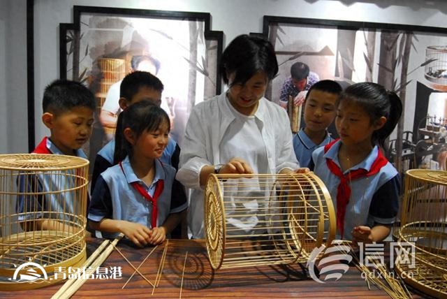 青島市即墨區(qū)小學生走進博物館 迎接國際博物館日