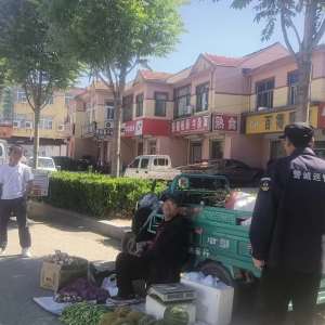 清理占路經(jīng)營，規(guī)范街面秩序！
