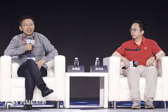 張朝陽談企業(yè)家做網(wǎng)紅：要放下架子，接受新變化擁抱新變化