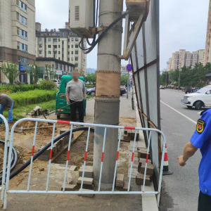 平度市東閣街道執(zhí)法中隊(duì)強(qiáng)化城市道路挖掘管理，守護(hù)群眾出行安全 ...
