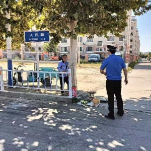 李園街道綜合行政執(zhí)法中隊(duì)：國慶節(jié)前市容秩序不放松 全力做好節(jié)日期間保障工作 ...