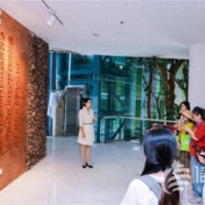 全國網(wǎng)媒行代表參觀海南農(nóng)墾博物館 感受墾區(qū)變遷與“海墾精神”