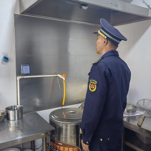 持續(xù)開(kāi)展餐飲油煙整治，凈化“煙火氣”