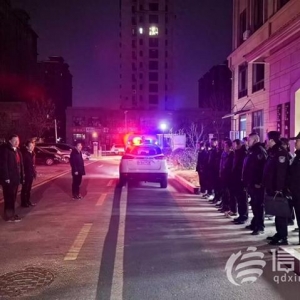 執(zhí)行到位20余萬元 李滄法院開展“藍(lán)色風(fēng)暴”冬暖集中執(zhí)行行動(dòng)