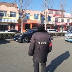 城市管理“不打烊”，精準(zhǔn)提升市容環(huán)境秩序！