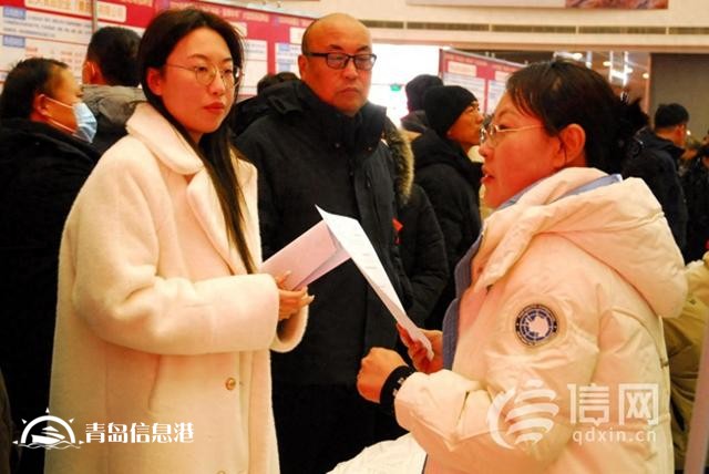 線上線下同步開展 即墨區(qū)“春風(fēng)送崗”招聘會啟幕