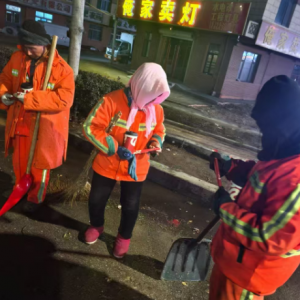齊心協(xié)力清大集，熱心商戶暖人心