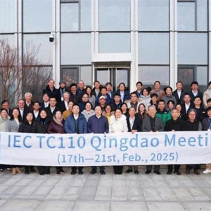 IEC TC110專家：激光電視健康護(hù)眼、綠色節(jié)能，是最理想選擇