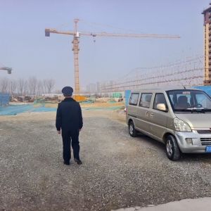 同和中隊：執(zhí)法“亮劍”，工地 揚塵“無處遁形”
