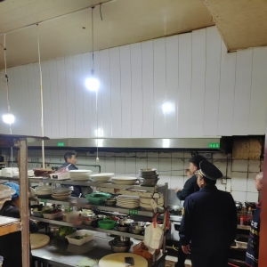 同和中隊：守護煙火“凈”界，餐飲油煙執(zhí)法在行動
