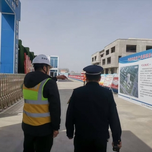 李園街道綜合行政執(zhí)法中隊開展市政道路占道挖掘?qū)ｍ椪涡袆?...