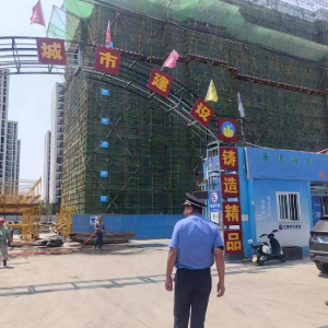 平度市鳳臺執(zhí)法中隊多管齊下治揚塵 筑牢空氣質量防護網